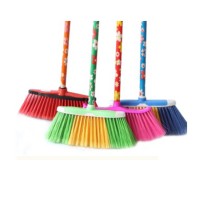 Factory supply 120cm 150cm 180cm PVC coated wooden stick brush with wooden handle